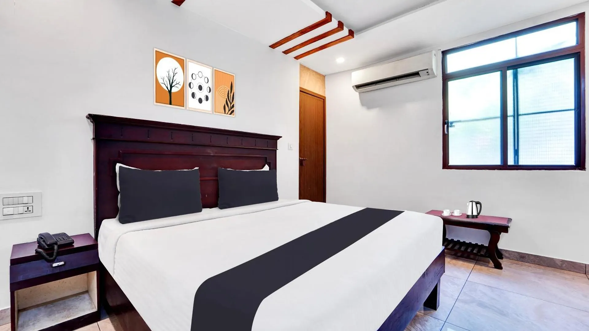 Super Hotel O Ernakulam Near North Railway Station Kochi الهند