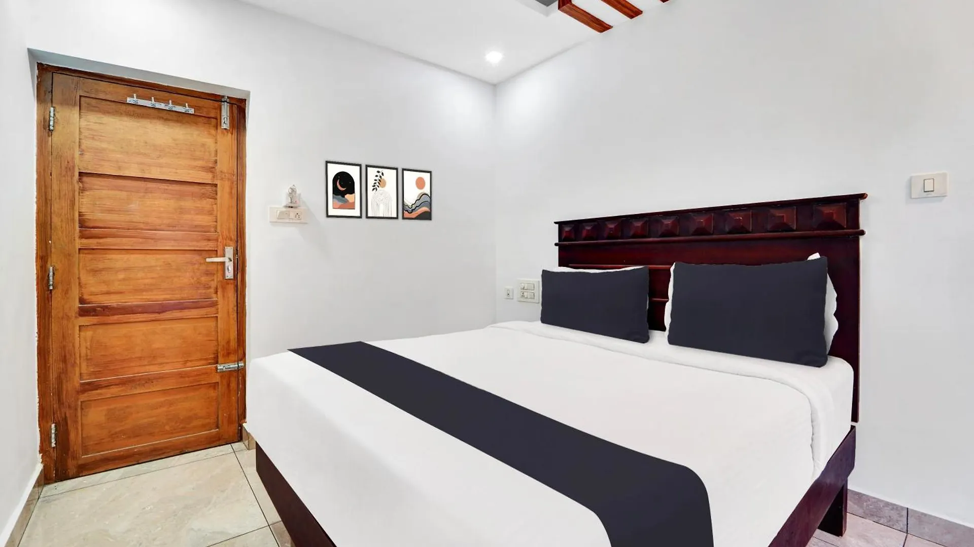 Super Hotel O Ernakulam Near North Railway Station Kochi