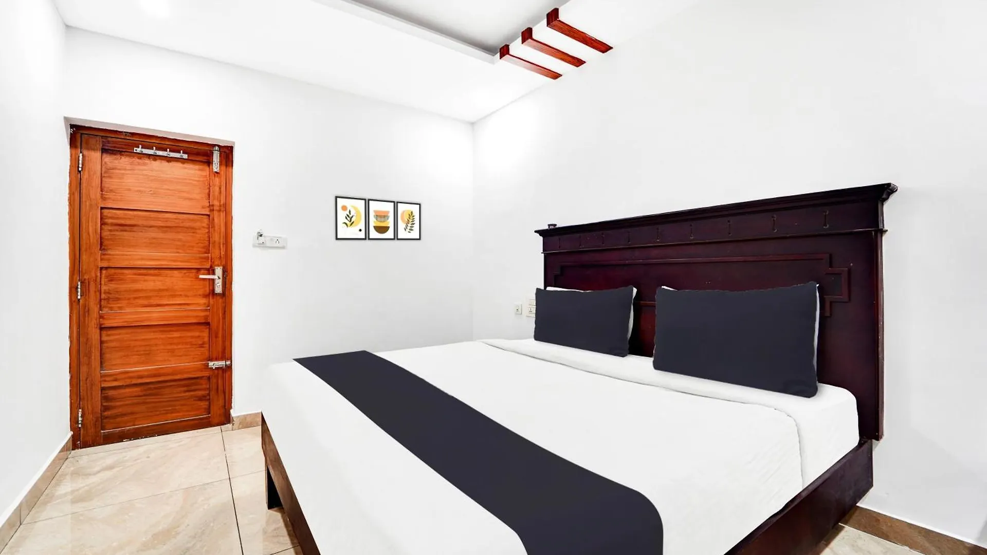Super Hotel O Ernakulam Near North Railway Station Kochi 0*,  Indie