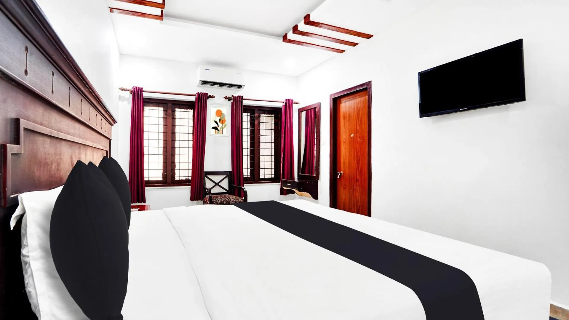 Super Hotel O Ernakulam Near North Railway Station Kochi